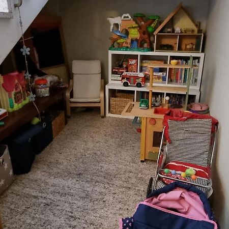 Souterrainwohnung Mit Grossem Garten Und Sauna 卡塞尔 外观 照片